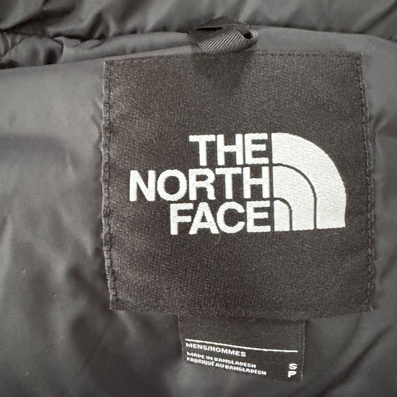 North Face Nuptse Puffer Vest - Men’s Small Black - Picture 4 of 7